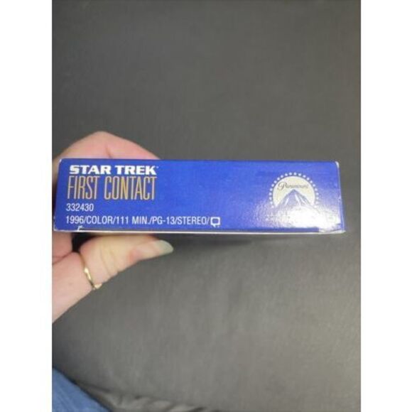 Star Trek: First Contact (VHS, Widescreen) Holo Hologram Front Case Minimal Wear - Picture 7 of 8